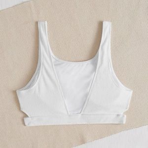 Ribbed cut out bikini top. SHEIN. White. XL